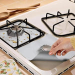 protège plaque cuisinière adhésif gris noir lisse moderne non stick réutilisable eco friendly