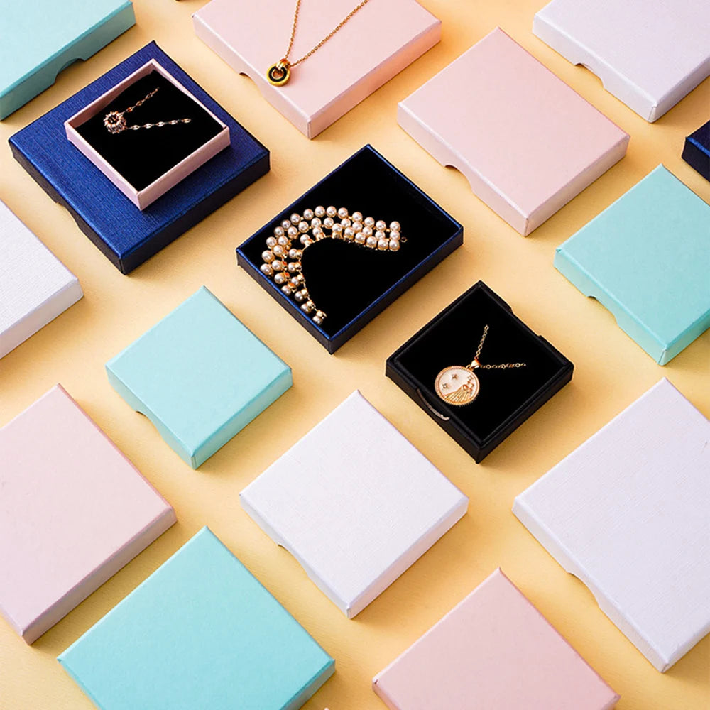 boîte bijoux organisateur rangement petit coffret cartonnière carrée boucles d'oreilles cadeau