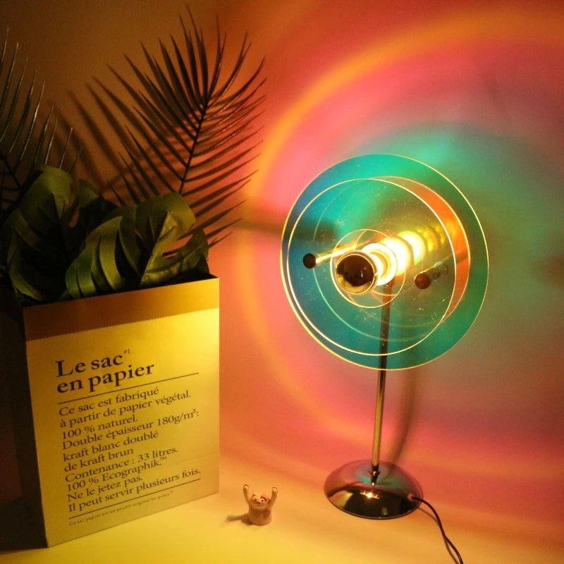 lampe table moderne transparente vert orange bleu pied chromé câble électrique minimalist LED