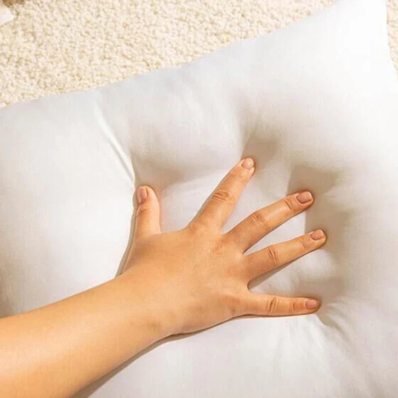 coussin carré blanc hypoallergénique fibre polyester anti décubitus moderne amovible lavable lit sofa