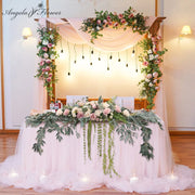 décoration romantique table mariage fleurs feuilles eucalyptus tulle semi transparent vert rose blanc