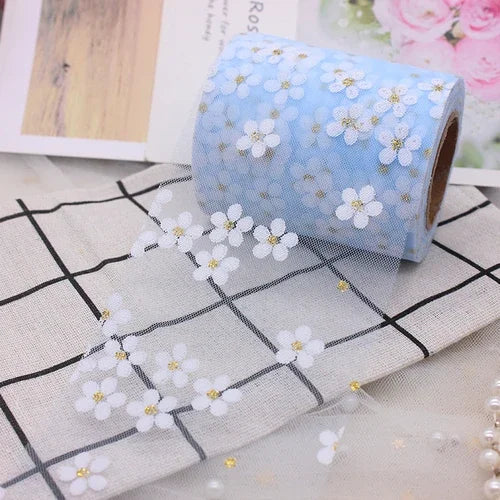 ruban decoratif fleurs blanches violet bleu clair rose vert clair adhésif polyester elasthanne 6cm