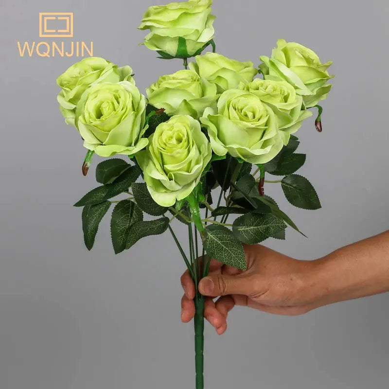 bouquet roses artificielles violettes decoration maison anniversaire mariage fete pendaison cremaillere intérieur