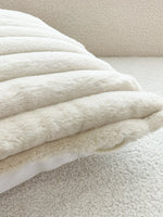 taies d'oreiller décoratives moderne rayées 30x50cm 45x45cm polyester beige clair coussins maison simple fixations