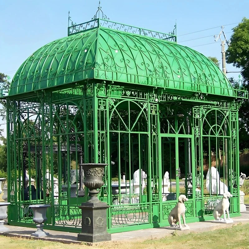 structure métallique serre verre transparent toit ondulé victorien élégante jardin floralextérieur moderne