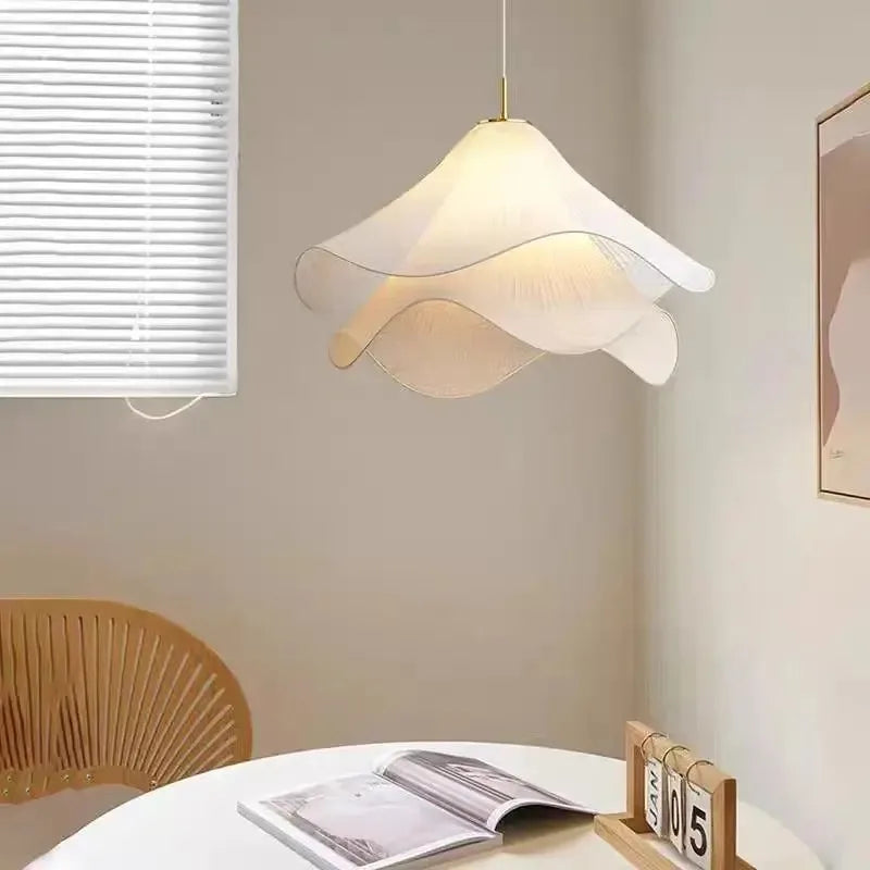 lampe suspendue moderne tissée blanc beige salon chambre décoration maison