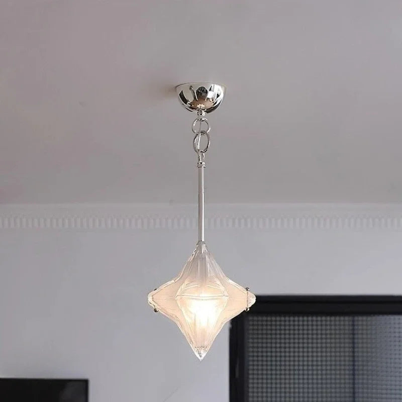 lampe suspendue transparente blanche texturée moderne chaîne métallique chambre restaurant étude