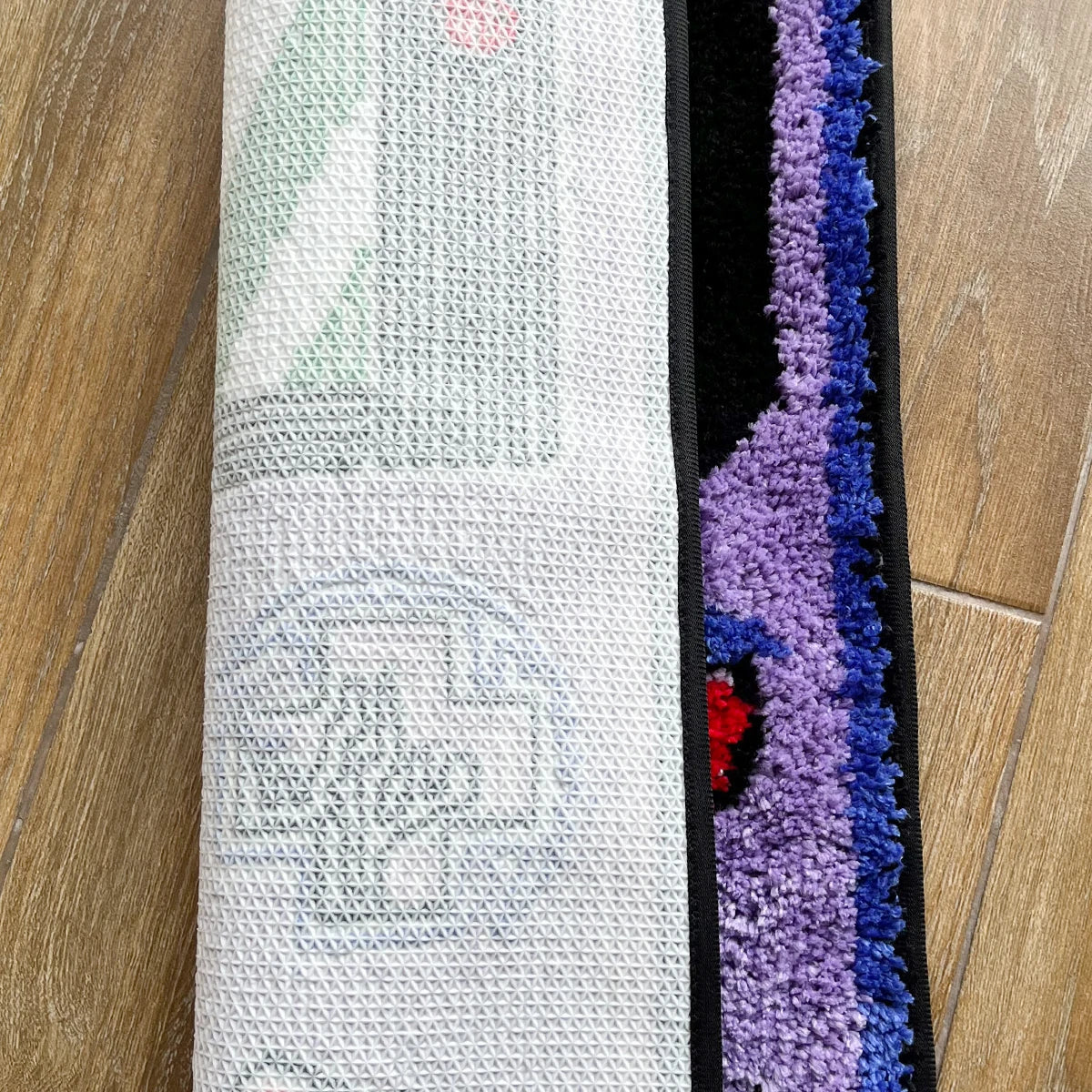 tapis violet console rétro animal compagnie flocage antidérapant polyester lavage mécanique usage intérieur extérieur