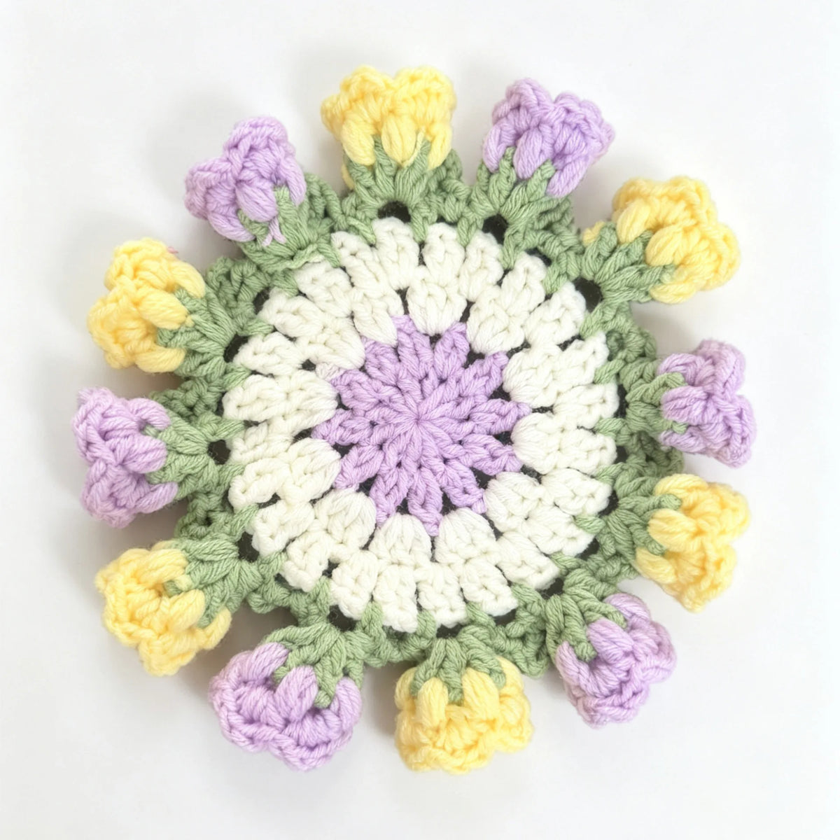 coussin crochet fleurs motifs colorés artisanal traditionnel opaques variété