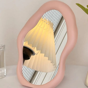 miroir decoratif forme ondulée couleur rose poudré moderne minimaliste dressing chambre
