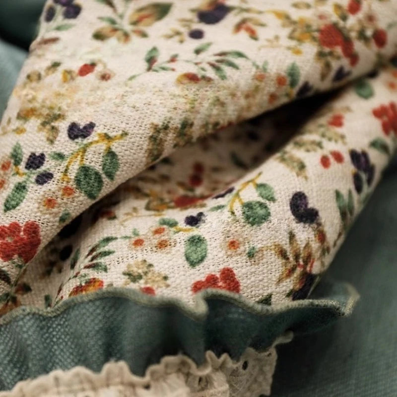 rideau vintage fleurs motif beige rouge vert bleu dentelle coton lin salon chambre maison