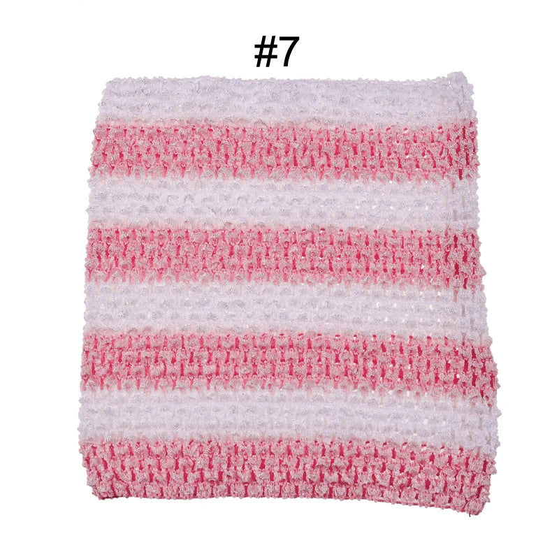 serviette crochet fait main motif rayures horizontales artisanale décoration maison enfant
