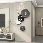 horloge murale moderne décoration intérieure aiguille dorée motifs oiseaux bois blanc noir
