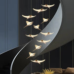 suspension oiseaux origami moderne oiseaux papier pliés beige clair chaînes dorées