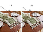 chemin table moderne rayures diagonales vert blanc franges noël mariage fêtes salon