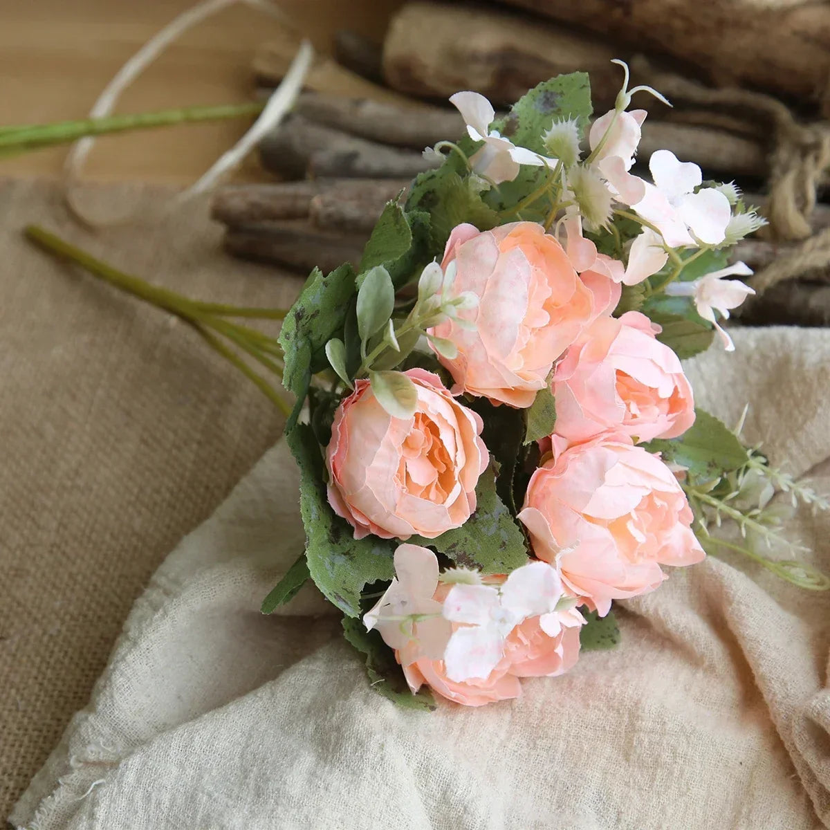 bouquet artificiel roses classique romantique intérieur mariage anniversaire baby shower