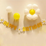 guirlande fête happy birthday fleurs blanches jaunes decoration anniversaire blanc opacité festive