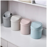 poubelle moderne sac poubelle transparent bleu clair gris rose pâle blanc respectueux environnement