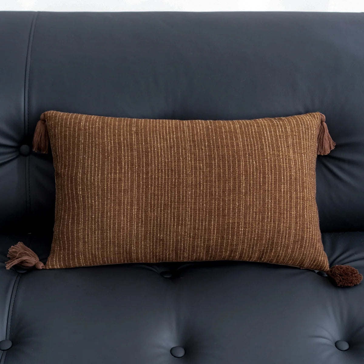 housse coussin polyester géométrique beige marron nordique contemporain adhésif tassel decoration intérieur voiture