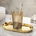 verres dents moderne élégants vert olive doré gris fumé rayures verticales transparents accesoires salle