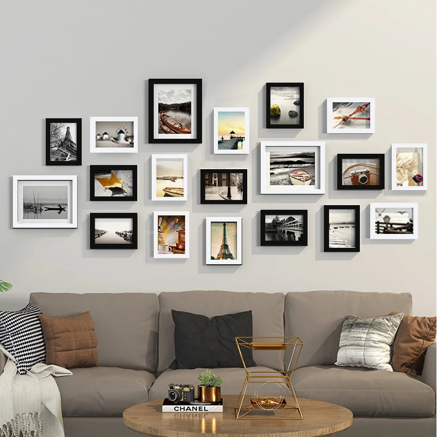 cadres photo bois modernes blancs noirs verre transparent clips inclusion minimaliste mur