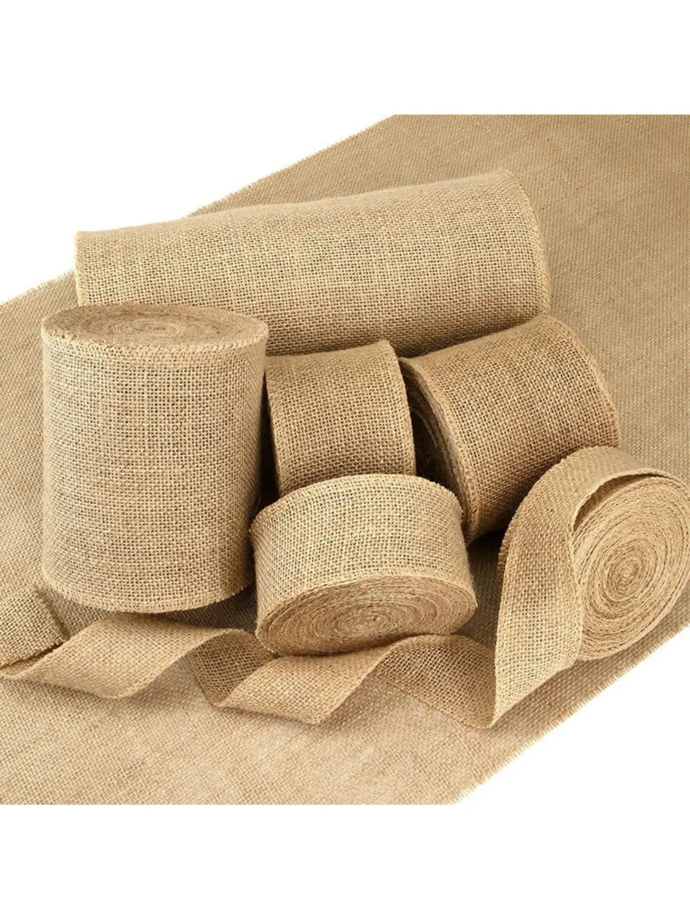 tapis juteux rustique toile jute mariage décoration événementnel nappe matériaux naturels textures grossières