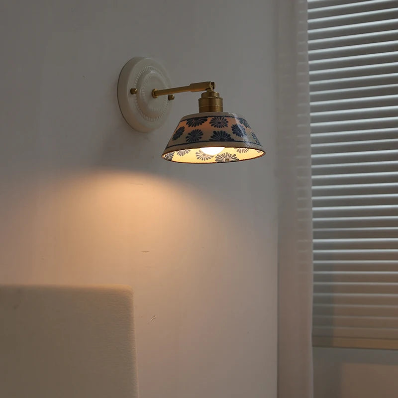 lampe murale fleurs bleues blanc doré LED classique vis fixation 4W max 60W