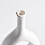 vase moderne blanc céramique table decoration intérieur art contemporain simple