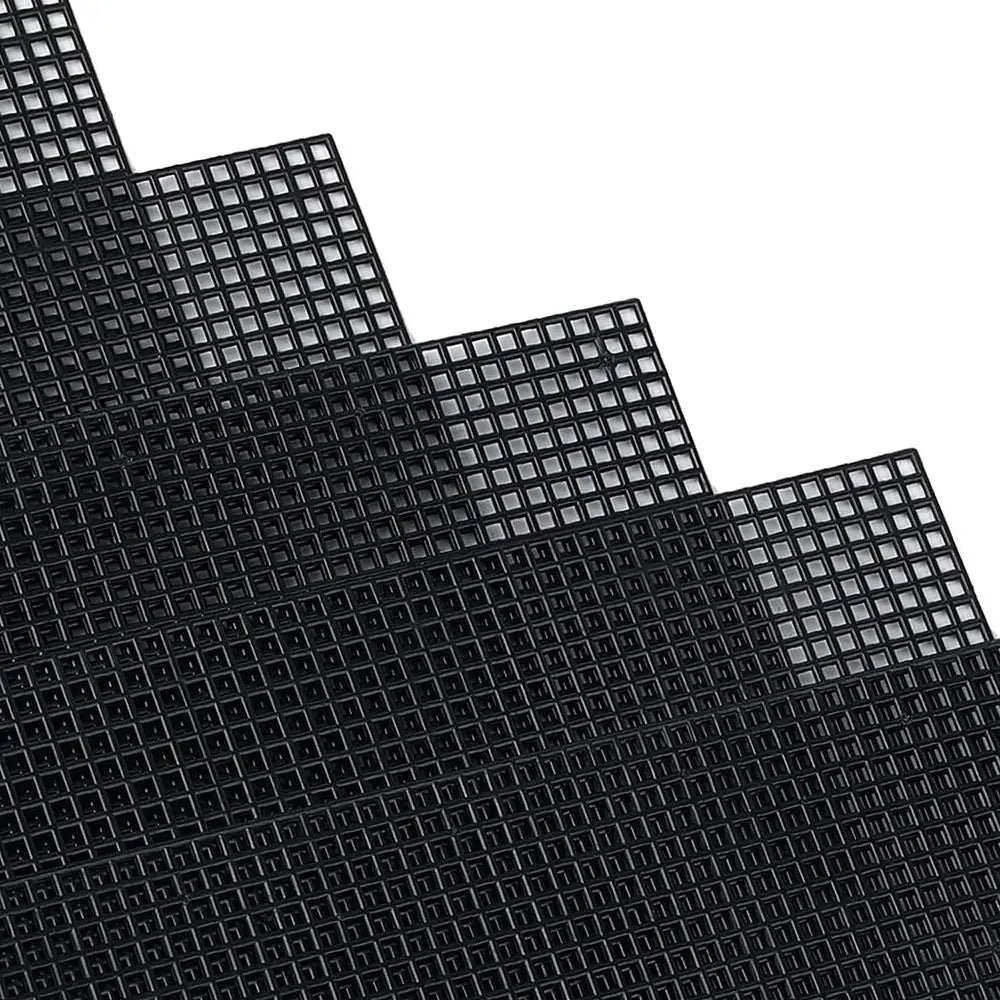 grille point croix maille régulière noir blanc moderne clips broderie crochet artisanat