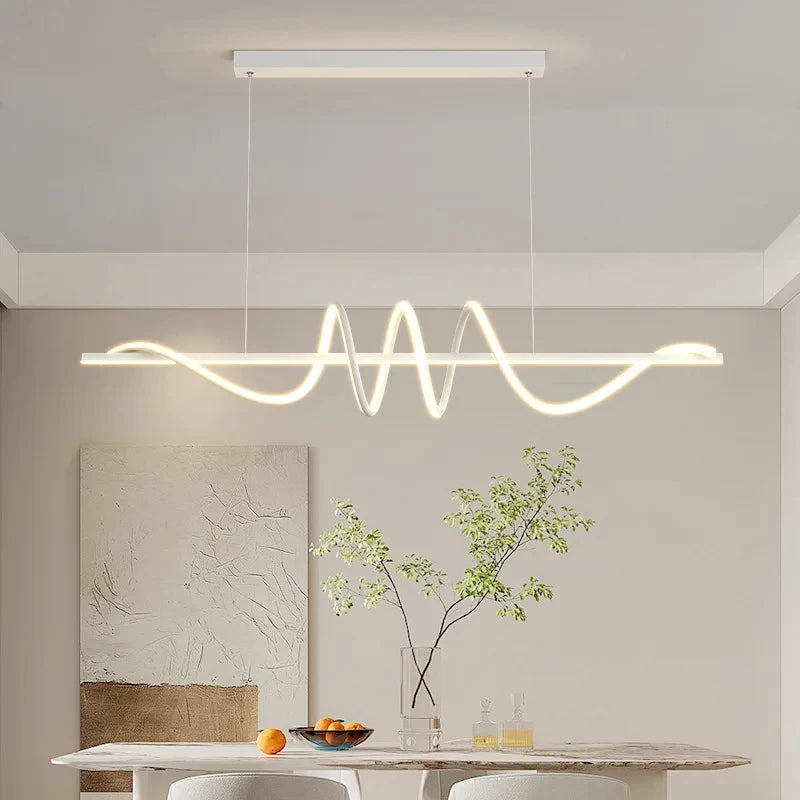 suspension lumineuse moderne ondulé noir blanc fixations chaines