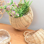 paniers suspendus tressés wicker fleurs artificielles bohème rustique décoration murale cache pots