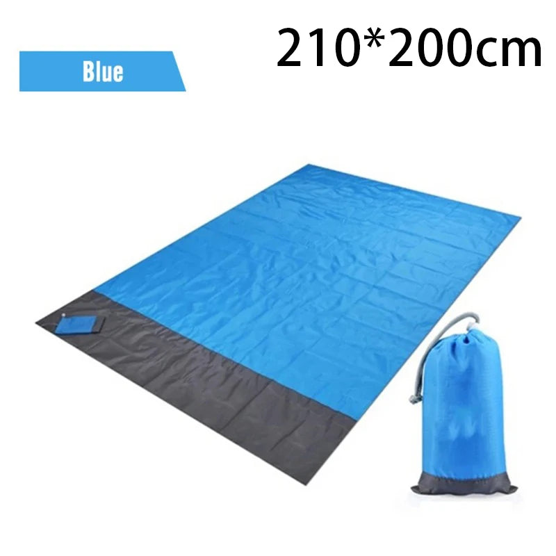 tapis plage imperméable bleu moderne sac rangement clous carabiner camping