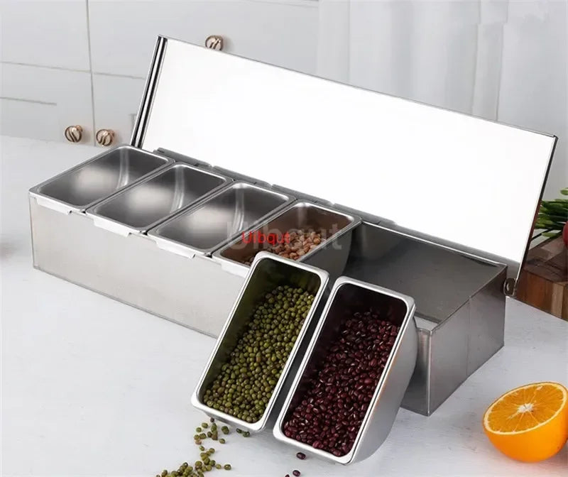 boîte épices argentée moderne grille lisse poignée cuillères épices noix graines