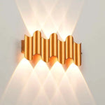 applique murale moderne or ondulée extérieure ip65 hydrofuge 7w led warm golden
