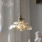 suspension lumineuse vintage transparente relief doré éclairage rétro chambre salon
