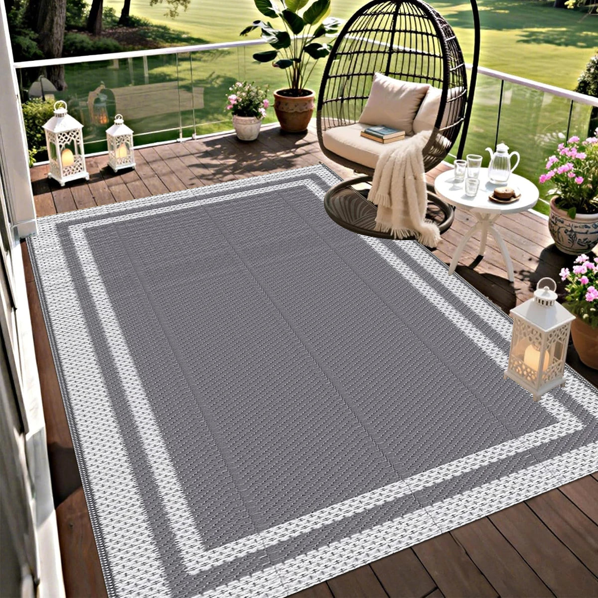 tapis extérieur polypropylène moderne gris blanc motif géométrique simple hand washing patio camping