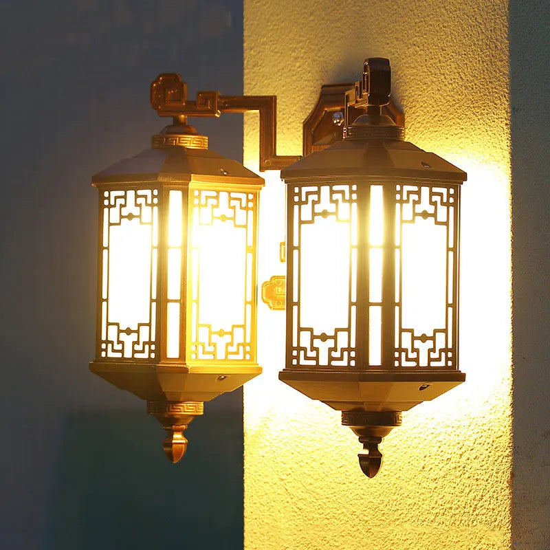 applique murale led bronze doré grille géométrique classique éclairage chambre entrée moderne vis fixation