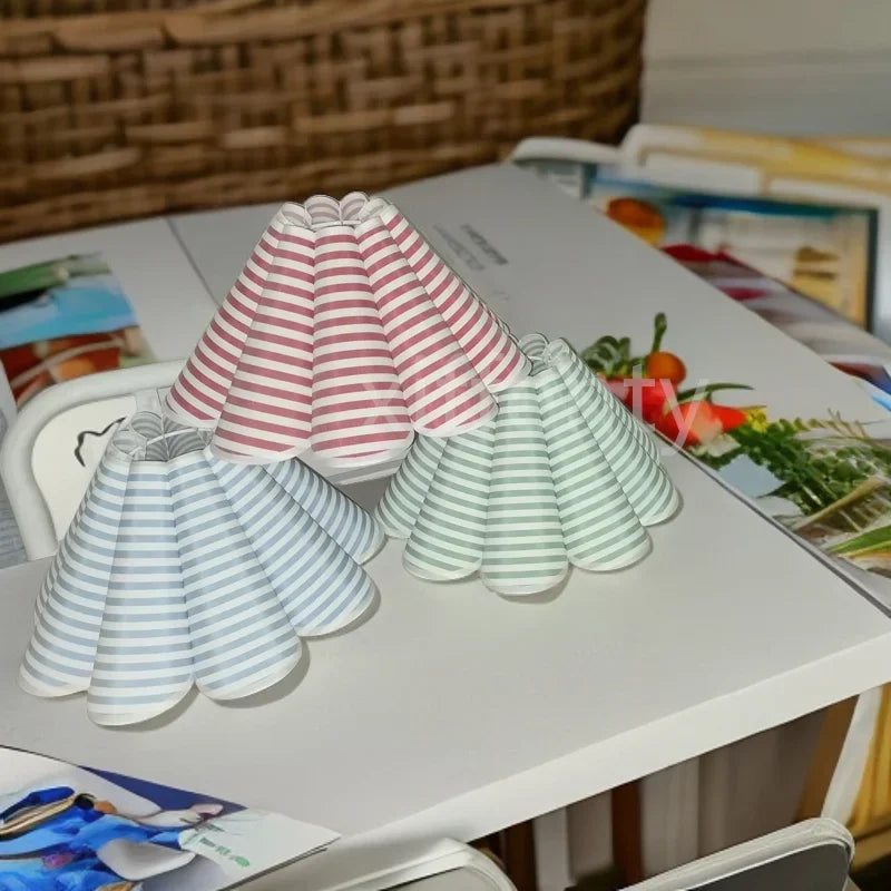 abat jour table tissu rayures bleu blanc rouge moderne anneau central opaquet cable blanc