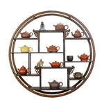 étagère murale bois sculpté classique marron statuettes théières vases tasses rangement cuisine déco