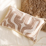 housse coussin décorative motif floral beige marron texture douce canapé lit salon moderne élégant