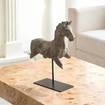 statue équestre résine gris beige aspect vieilli décoratif rustique socle métallique noir éléments