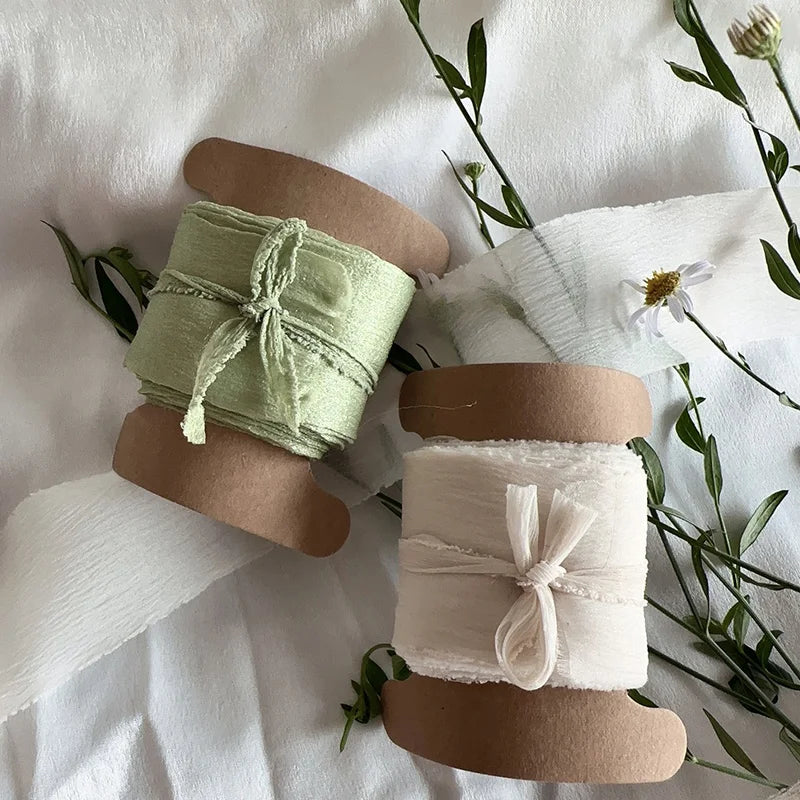 rubans coton blanc rose clair beige vert clair gris violet texture ondulée simple délicat
