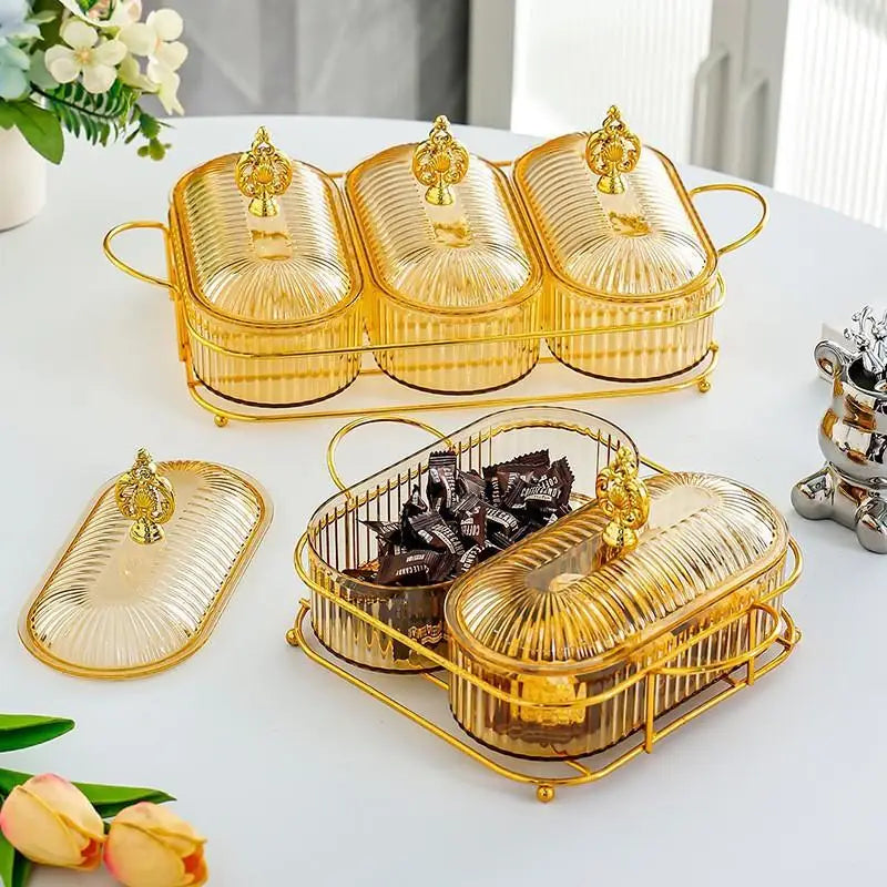 assiettes fruits divisées transparentes rayures horizontales moderne élégant couvercle support métallique doré