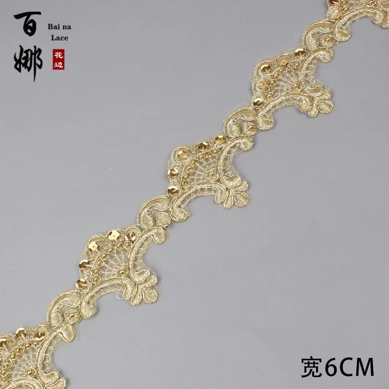 ruban dentelle ornements floraux blanc or dorées classique élégant 6cm ajouré textile mariage