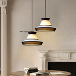 Suspension lumineuse tissu rayures horizontales moderne noir blanc rouge jaune bleu