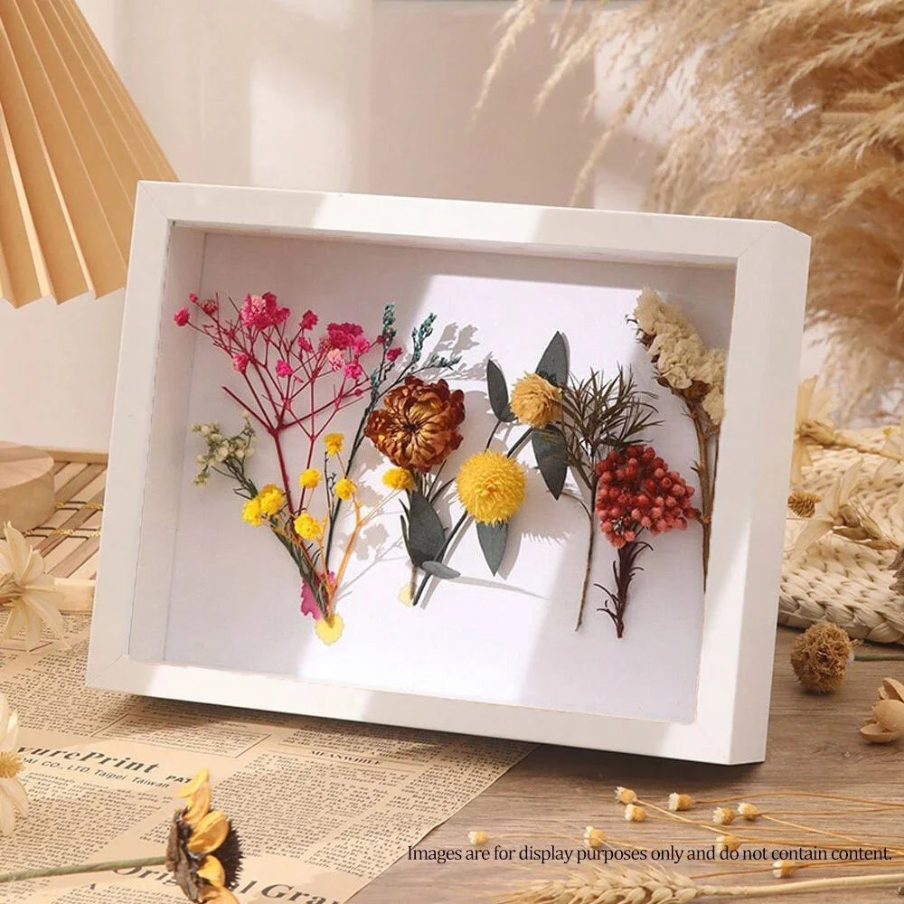 cadre photo moderne résine carré posé table mur blanc noir éléments naturels