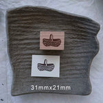 tampons bois illustratifs motifs horloge lampe outils simples scrapbooking