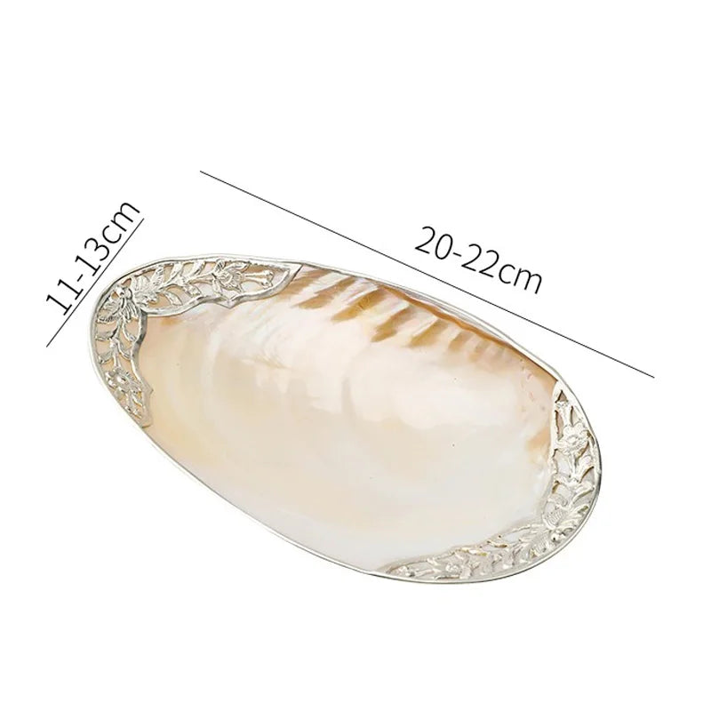 assiettes bijoux blanc or élégantes motifs floraux texture naturelle pieds métalliques almacenamiento joyas