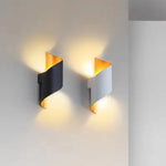 lampe murale moderne blanc noir or courbe simple éclairage quotidien chambre salle manger