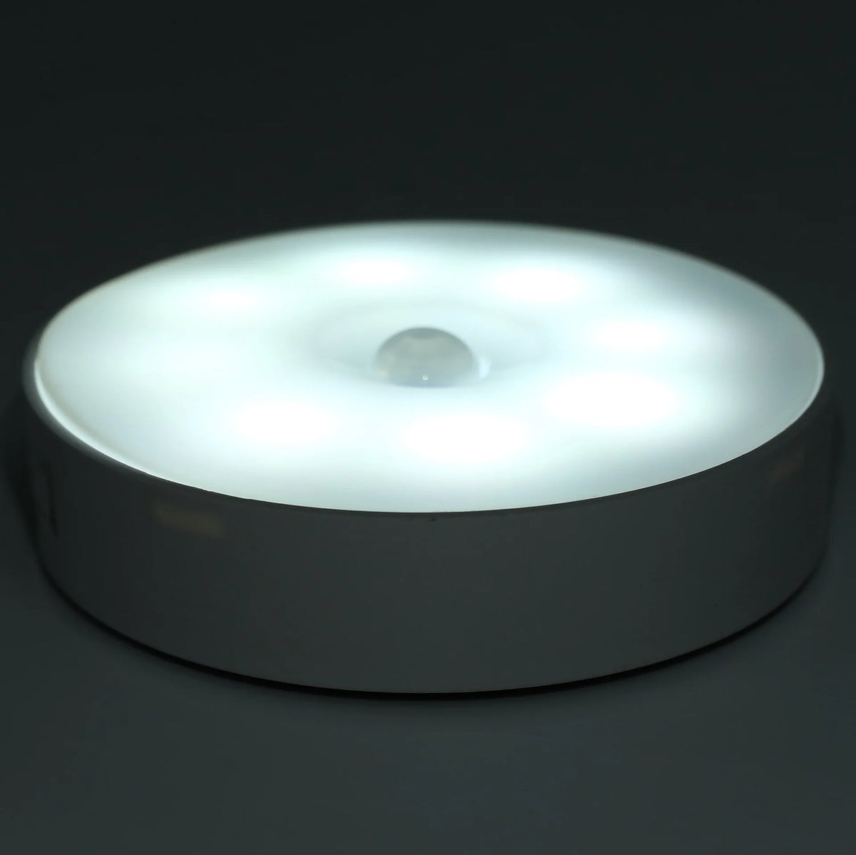 lampe led rechargeable détecteur mouvement led blanc moderne autocollante usb rechargeable